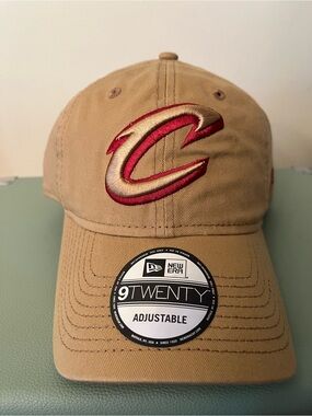 New Era Adjustable Tan Cleveland Cavaliers Hat